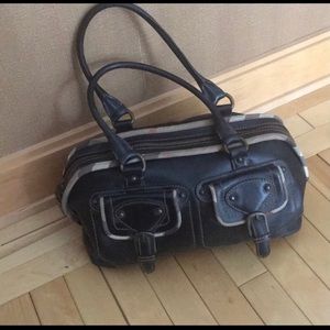 Burberry medicine bag